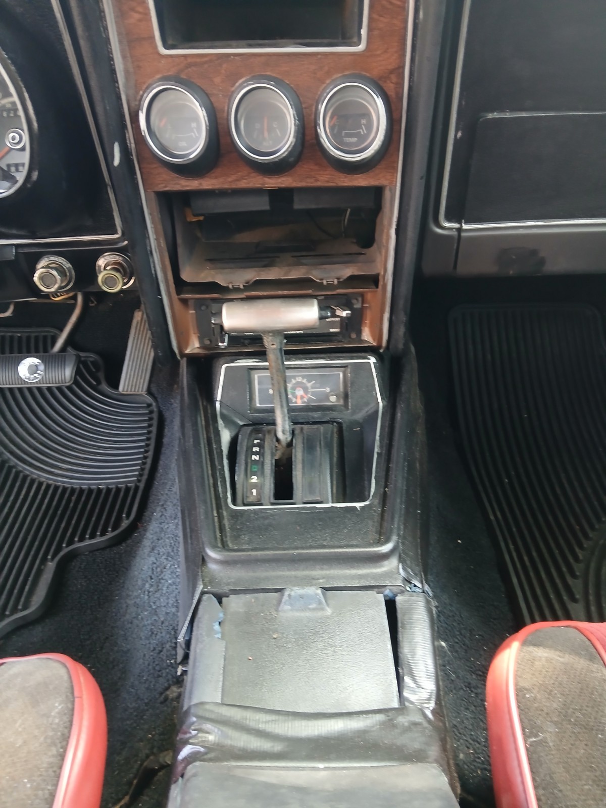 Ford-Mustang-1972-9