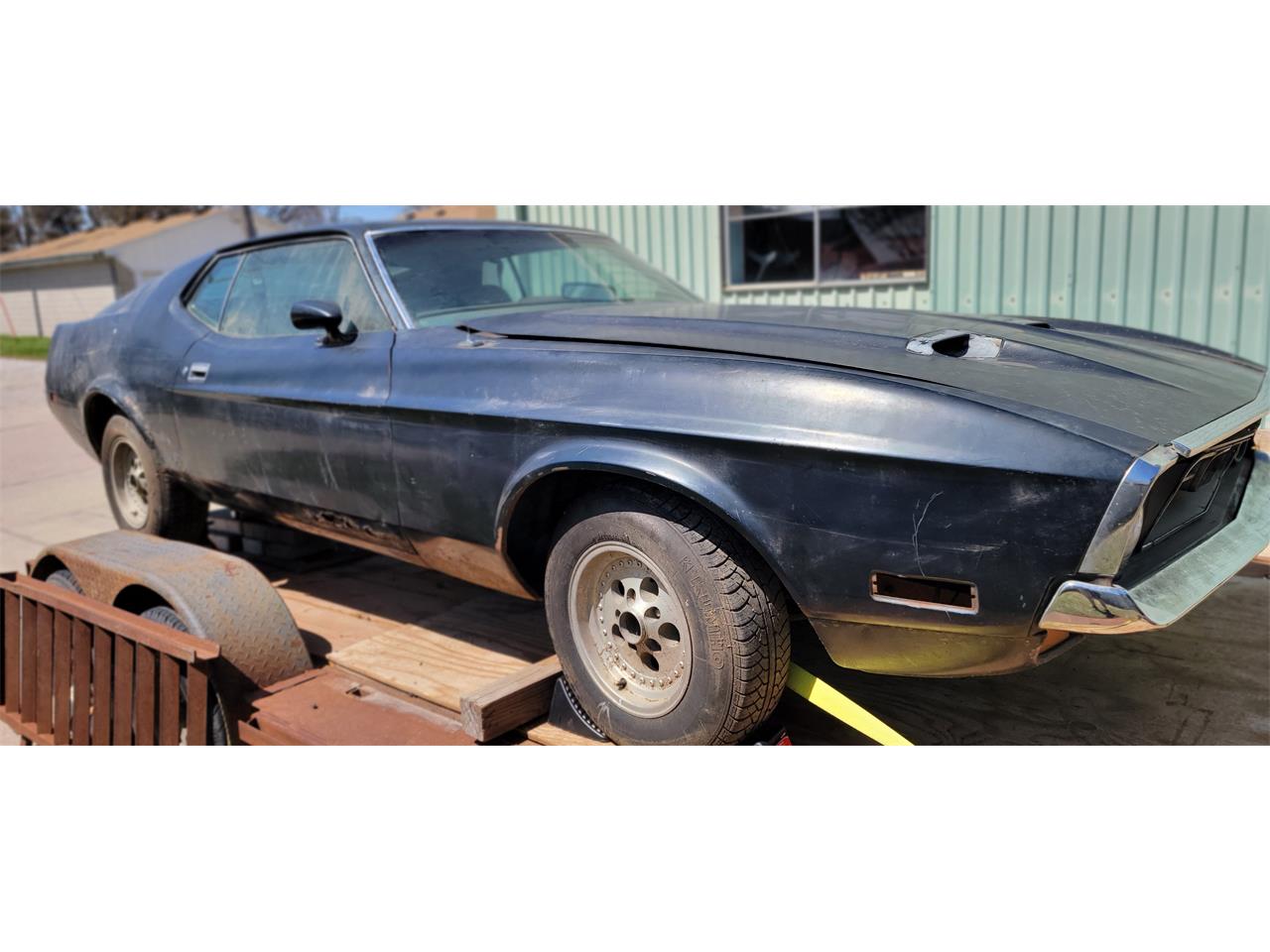 Ford-Mustang-1972-Black-Blue-1