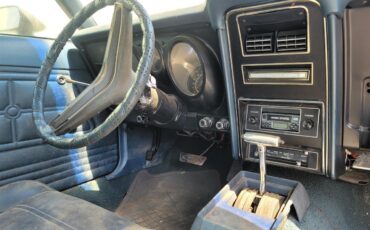 Ford-Mustang-1972-Black-Blue-2