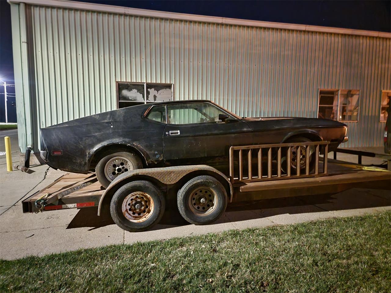 Ford-Mustang-1972-Black-Blue-24
