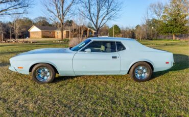 Ford-Mustang-1973-Blue-WhiteBlack-1