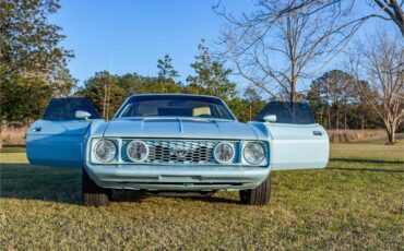 Ford-Mustang-1973-Blue-WhiteBlack-2
