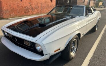 Ford-Mustang-1973-Convertible-21