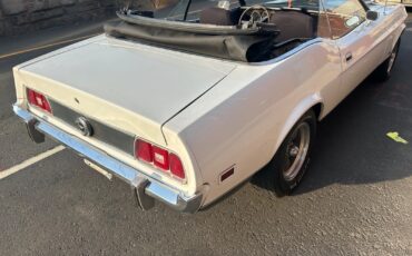Ford-Mustang-1973-Convertible-24