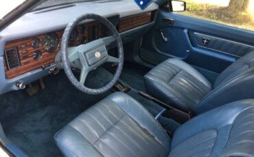 Ford-Mustang-1980-White-Blue-9