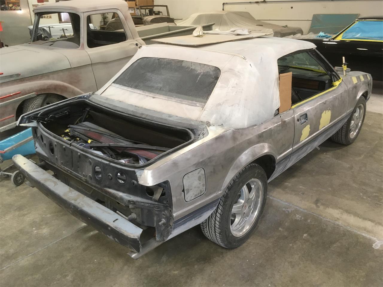Ford-Mustang-1983-Blue-Blue-11