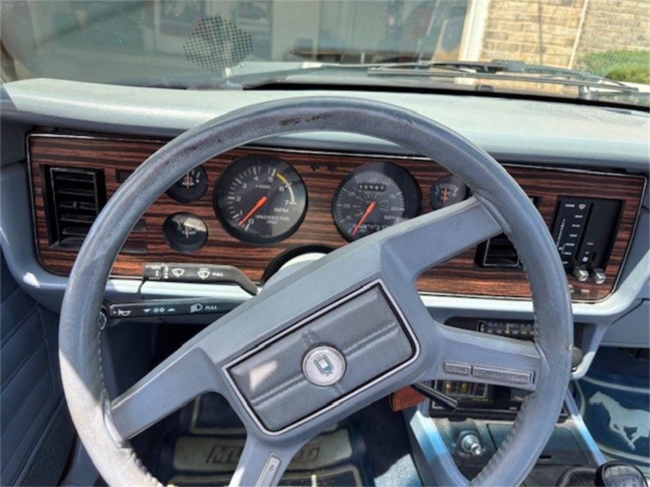 Ford-Mustang-1983-Blue-Blue-12