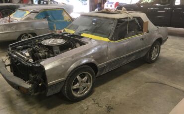 Ford-Mustang-1983-Blue-Blue-17