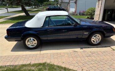 Ford-Mustang-1983-Blue-Blue-4