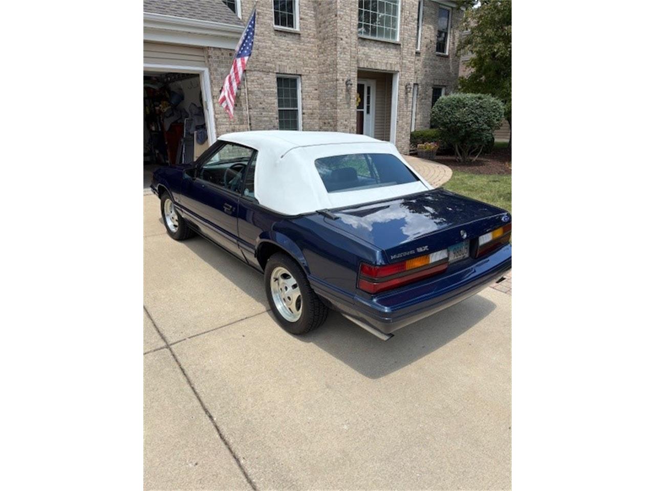 Ford-Mustang-1983-Blue-Blue-6