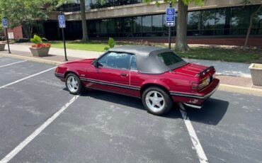 Ford-Mustang-1983-Convertible-1