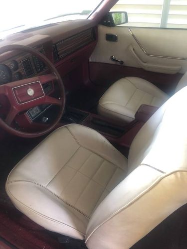 Ford-Mustang-1983-Red-10