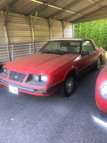 Ford-Mustang-1983-Red-11