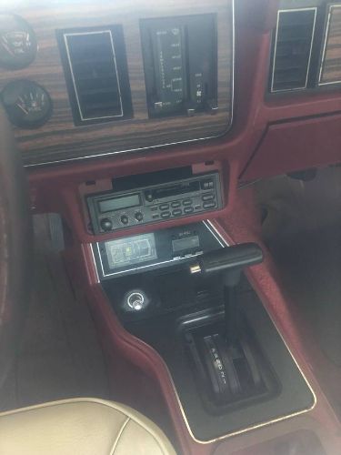 Ford-Mustang-1983-Red-9
