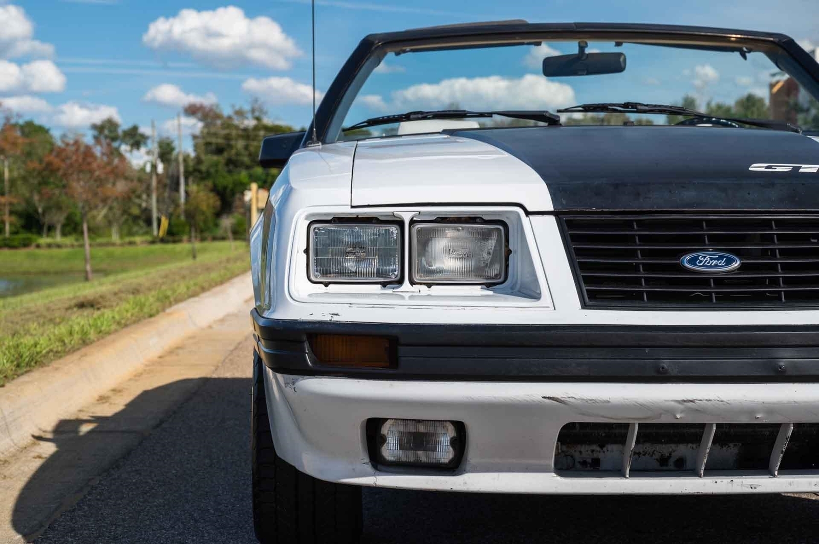 Ford-Mustang-1984-2-Door-32