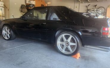 Ford-Mustang-1984-Black-Black-10