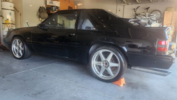 Ford-Mustang-1984-Black-Black-10