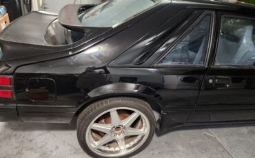 Ford-Mustang-1984-Black-Black-12