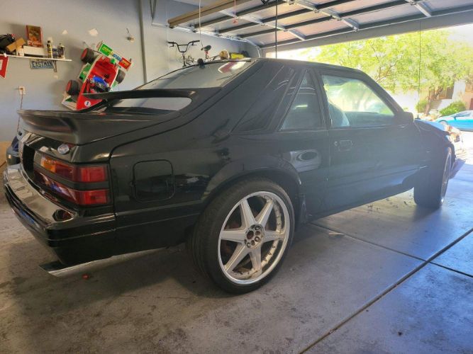 Ford-Mustang-1984-Black-Black-14