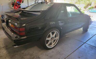 Ford-Mustang-1984-Black-Black-18