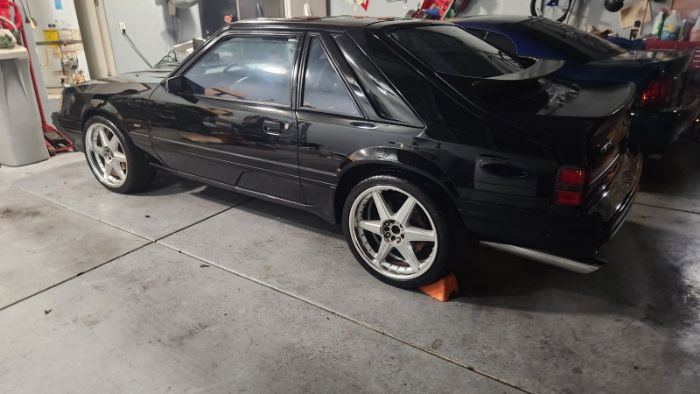 Ford-Mustang-1984-Black-Black-22