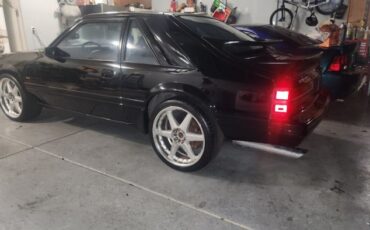 Ford-Mustang-1984-Black-Black-6