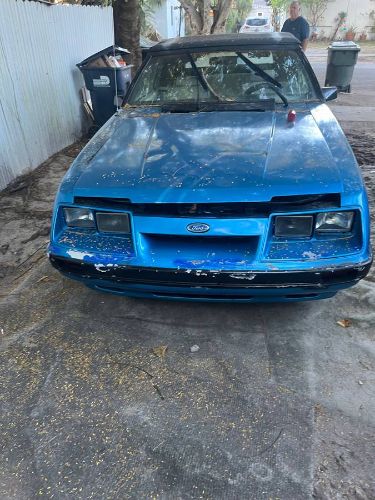 Ford-Mustang-1984-Blue-7