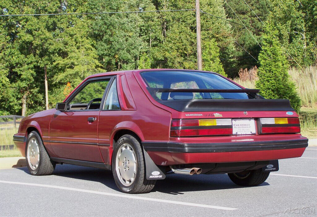 Ford-Mustang-1984-Hatchback-1