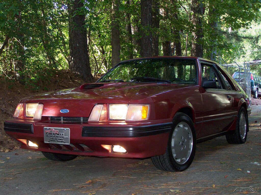 Ford-Mustang-1984-Hatchback-11