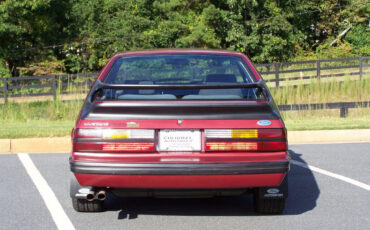 Ford-Mustang-1984-Hatchback-3