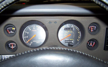 Ford-Mustang-1984-Hatchback-8