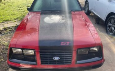 Ford-Mustang-1984-Red-2