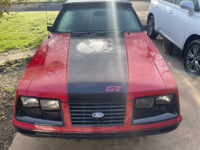 Ford-Mustang-1984-Red-2