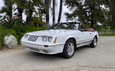Ford-Mustang-1984-White-17