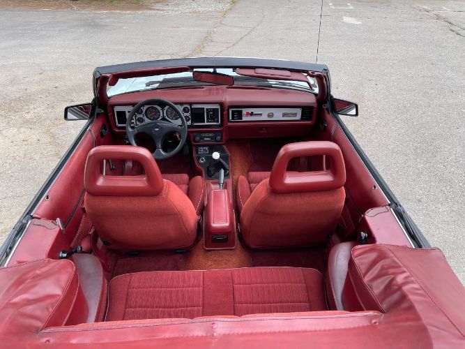 Ford-Mustang-1984-White-5