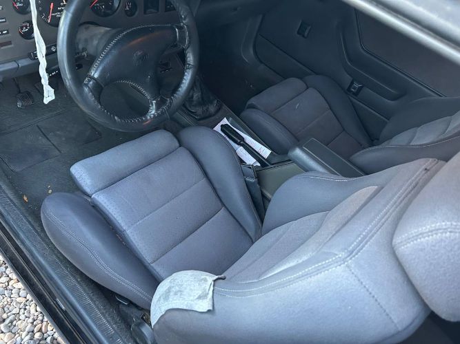Ford-Mustang-1985-9