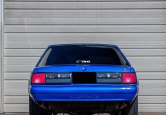 Ford-Mustang-1985-Blue-Sky-Metallic-6