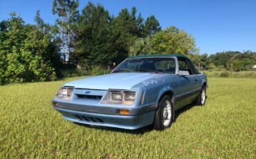 Ford-Mustang-1985-Convertible-1
