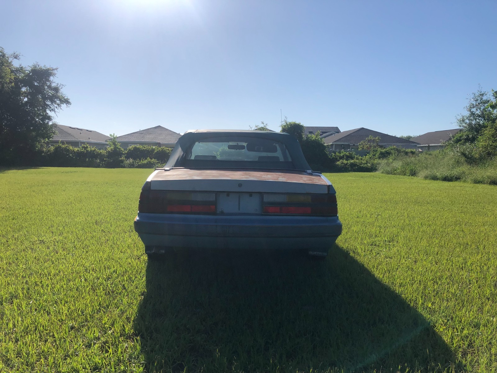 Ford-Mustang-1985-Convertible-8