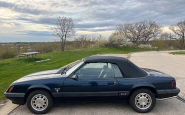 Ford-Mustang-1986-Blue-13