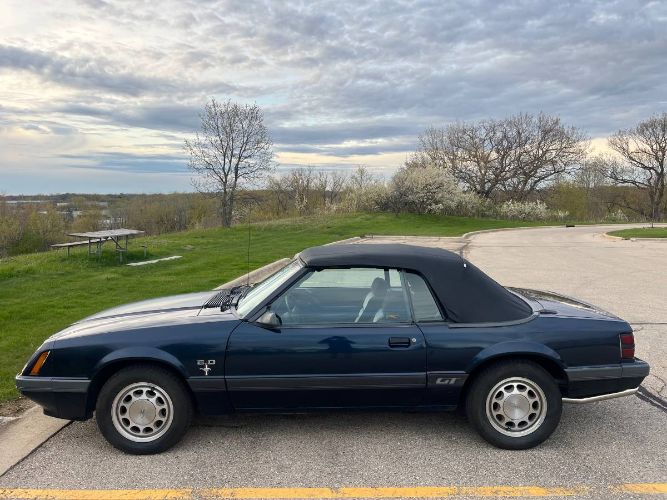 Ford-Mustang-1986-Blue-13