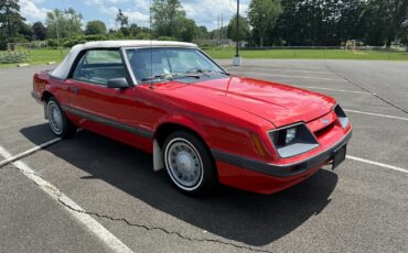Ford-Mustang-1986-Convertible-3