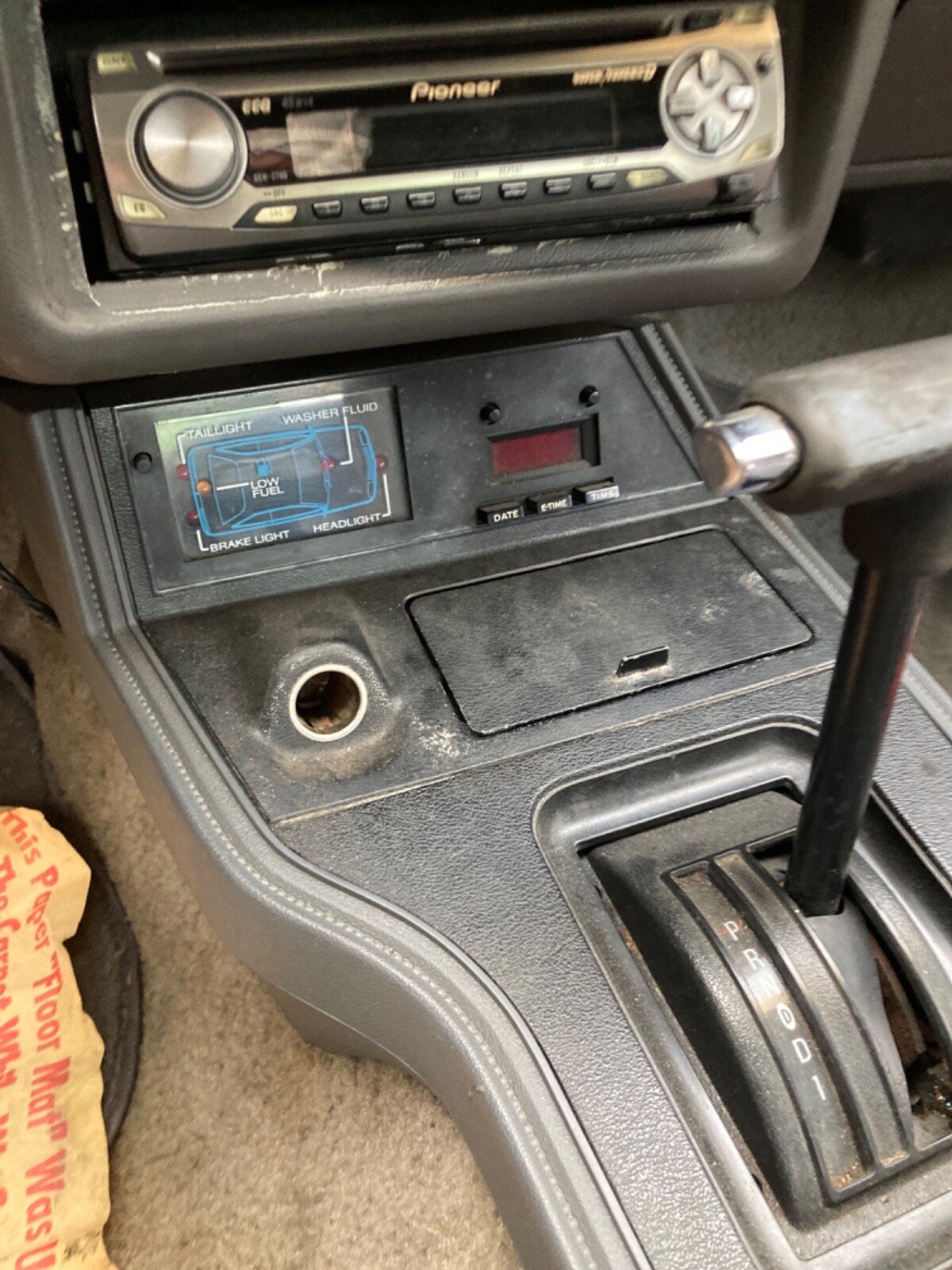 Ford-Mustang-1986-Hatchback-13