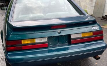 Ford-Mustang-1986-Hatchback-6