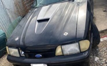 Ford-Mustang-1987-1