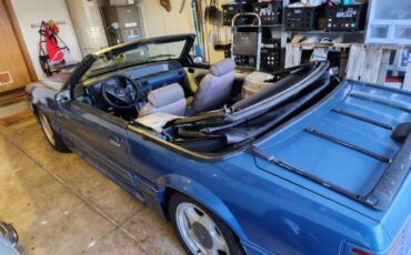 Ford-Mustang-1987-Blue-Gray-Cloth-2