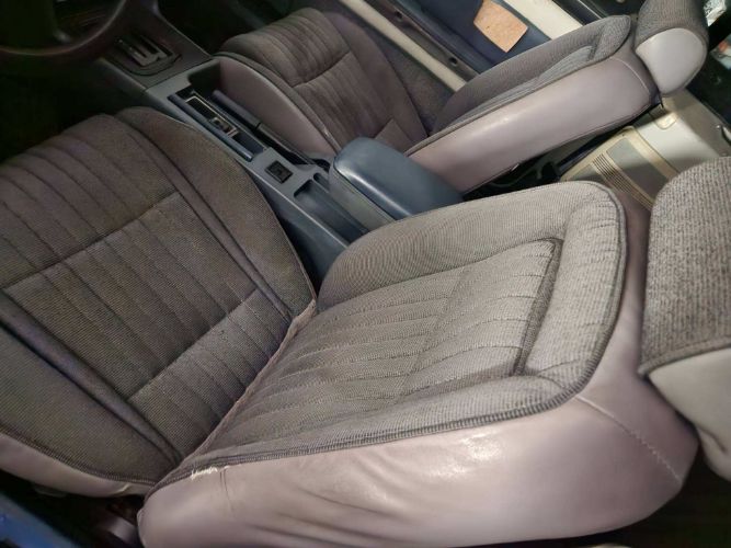 Ford-Mustang-1987-Blue-Gray-Cloth-9