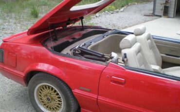 Ford-Mustang-1987-Red-5