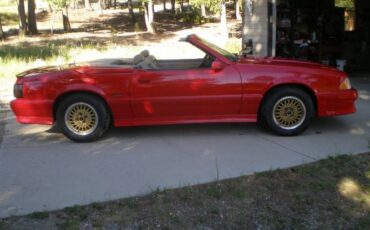 Ford-Mustang-1987-Red-8