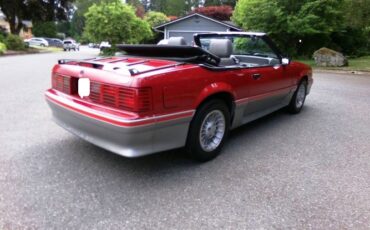 Ford-Mustang-1987-Scarlet-Red-Gray-Leather-1